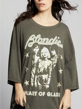 Recycled Karma x Blondie Heart of Glass Oversized Tee | One Size | NWT